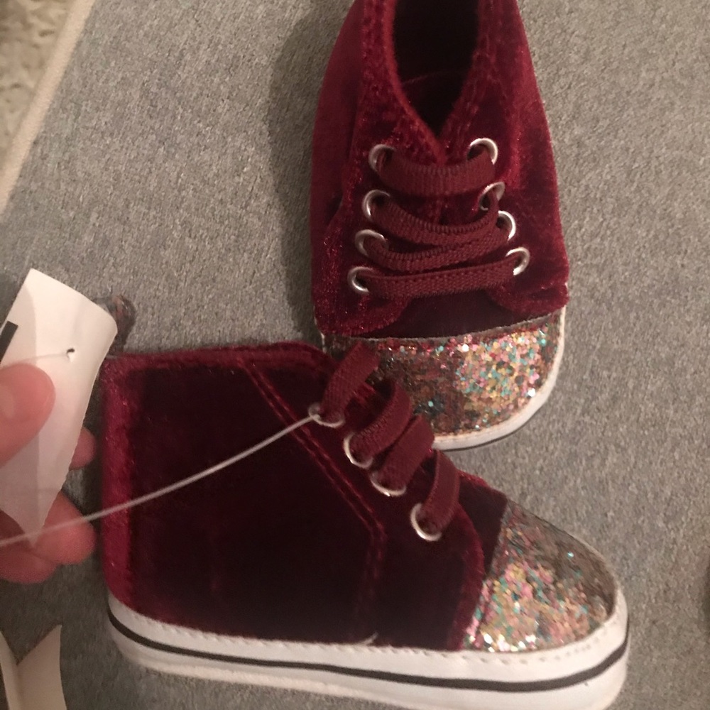 Baby girl tennis shoes